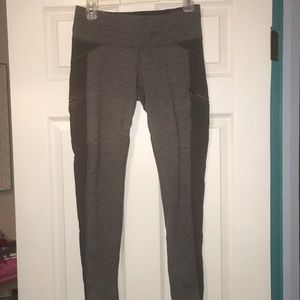 Athleta yoga pants